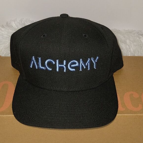 New Era 9 Fifty Alchemy Black  Hat Snapback OSFM - Picture 1 of 5